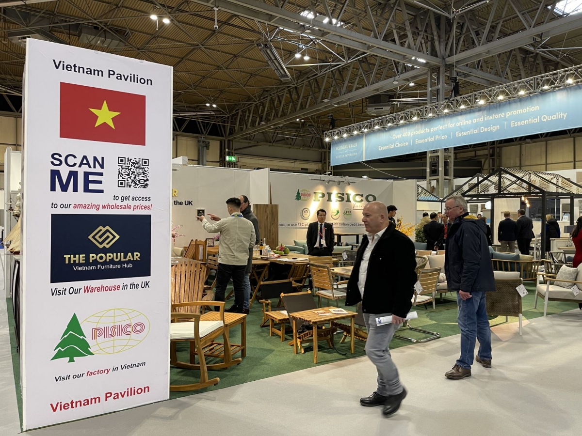 Vietnam businesses attend January Furniture Show in UK